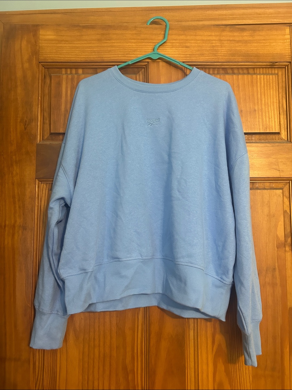 Reebok Light Blue Men's Crewneck Sweatshirt